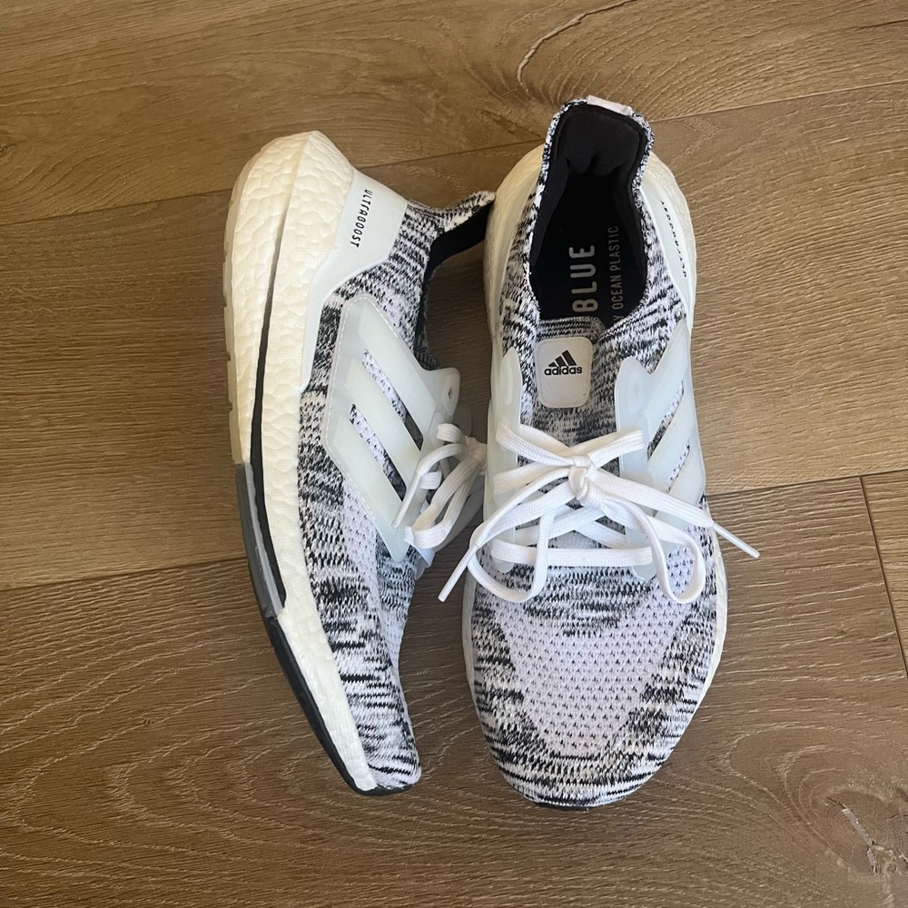 Adidas Ultraboost 21 OREO Boost Athletic Running Shoes Womens